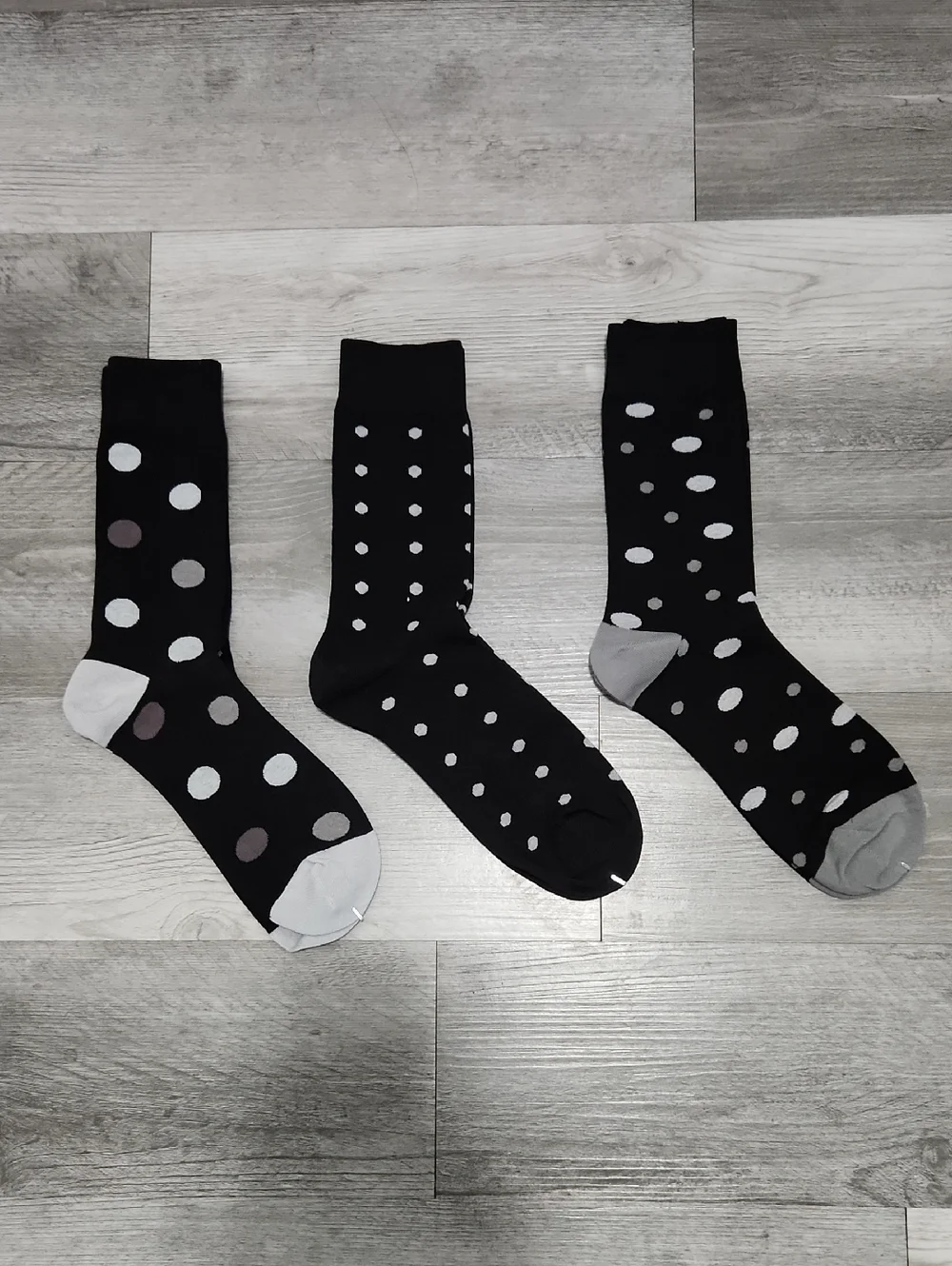 Black Polka Dot Trouser Socks - 3 Pack Size 9 / 11 Medium Men Women Kids - Picture 1 of 8